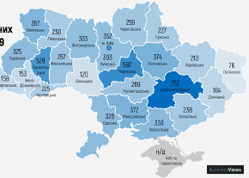 Карта: сколько людей вакцинировались от COVID-19 в каждой области Украины (обновляется)
